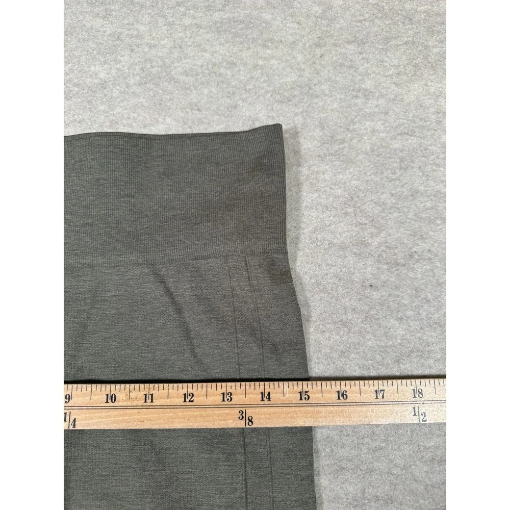 Lululemon Leggings Womens 8 Gray Capri Ruched Sides High Rise Yoga Athletic Gym